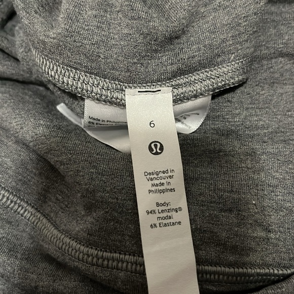 Lululemon leggings - Picture 2 of 5